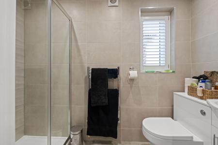 3 bedroom Detached bungalow for sale in Church Road, Friskney, PE22