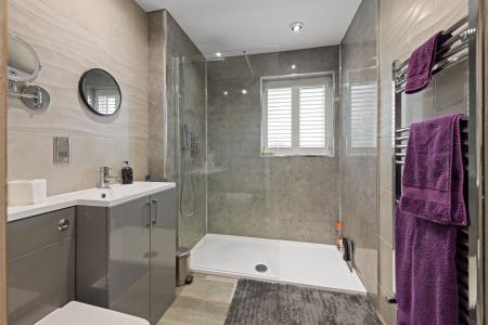 3 bedroom Detached bungalow for sale in Church Road, Friskney, PE22