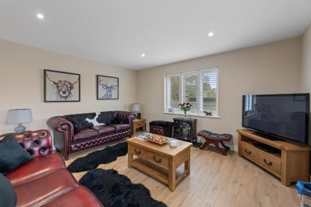 3 bedroom Detached bungalow for sale in Church Road, Friskney, PE22