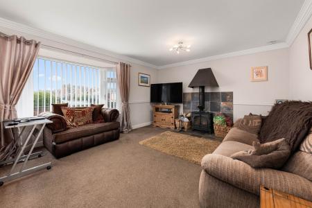 4 bedroom Detached bungalow for sale in Flamborough Close, Skegness, PE25
