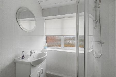 3 bedroom Terraced House for sale in Tennyson Green, Skegness, PE25