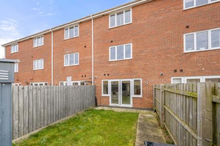 3 bedroom Terraced House for sale in Blyton Road, Skegness, PE25