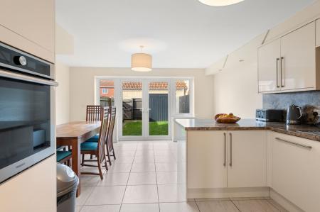 3 bedroom Terraced House for sale in Blyton Road, Skegness, PE25