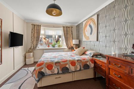 4 bedroom Detached bungalow for sale in Winston Drive, Skegness, PE25