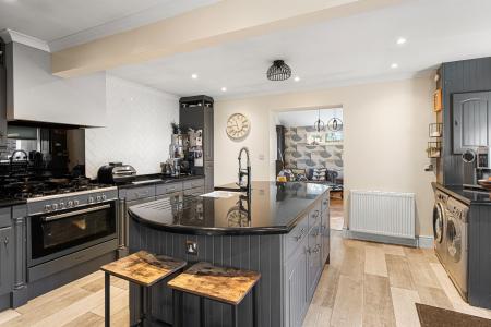 4 bedroom Detached bungalow for sale in Winston Drive, Skegness, PE25