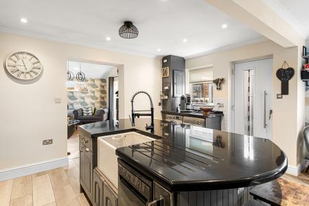 4 bedroom Detached bungalow for sale in Winston Drive, Skegness, PE25