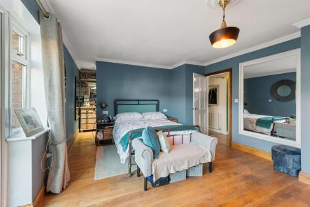 4 bedroom Detached bungalow for sale in Winston Drive, Skegness, PE25