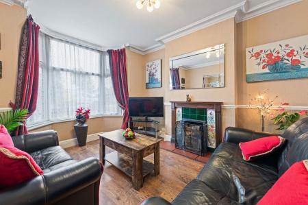 5 bedroom End of terrace house for sale in Wainfleet Road, Skegness, PE25