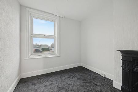 8 bedroom End of terrace house for sale in Wainfleet Road, Skegness, PE25