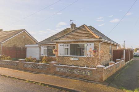 2 bedroom Detached bungalow for sale in Elizabeth Drive, Chapel St. Leonards, PE24