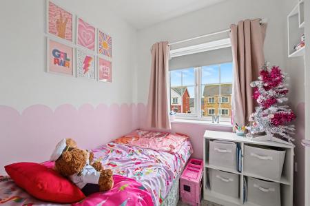 3 bedroom Terraced House for sale in Belton Park Road, Skegness, PE25