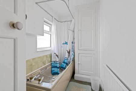 4 bedroom Detached house for sale in Marine Avenue, Skegness, PE25