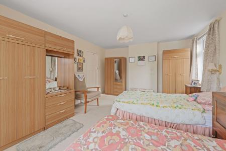 4 bedroom Detached house for sale in Marine Avenue, Skegness, PE25