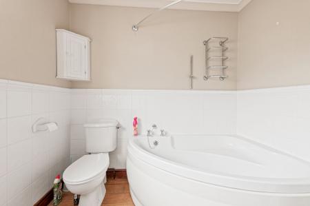 3 bedroom Detached bungalow for sale in St. Nicholas Close, Addlethorpe, PE24