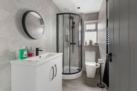 4 bedroom Detached bungalow for sale in Seacroft Road, Mablethorpe, LN12