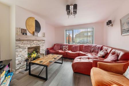 4 bedroom Detached bungalow for sale in Seacroft Road, Mablethorpe, LN12