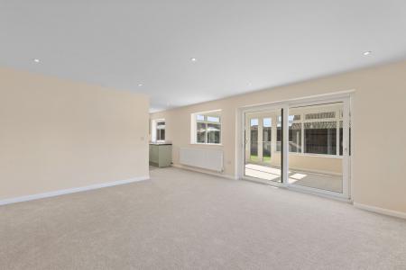 3 bedroom Detached bungalow for sale in Washdyke Lane, Mumby, LN13