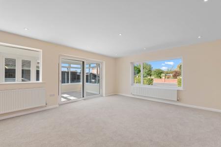 3 bedroom Detached bungalow for sale in Washdyke Lane, Mumby, LN13