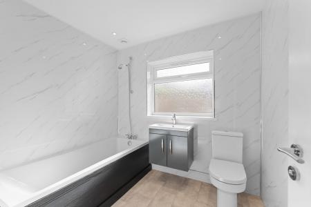 3 bedroom Detached bungalow for sale in Washdyke Lane, Mumby, LN13