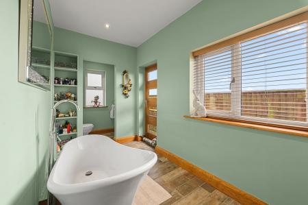 3 bedroom Detached bungalow for sale in Boston Road, Wainfleet St. Mary, PE24