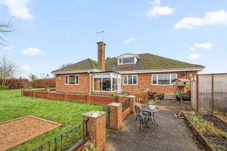 3 bedroom Detached bungalow for sale in Boston Road, Wainfleet St. Mary, PE24