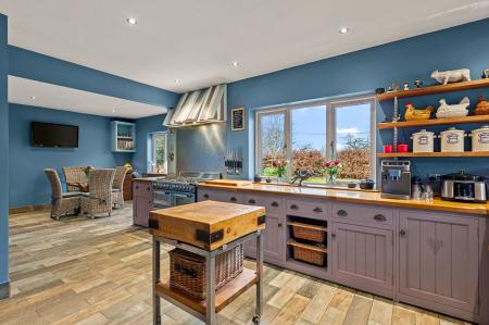 3 bedroom Detached bungalow for sale in Boston Road, Wainfleet St. Mary, PE24