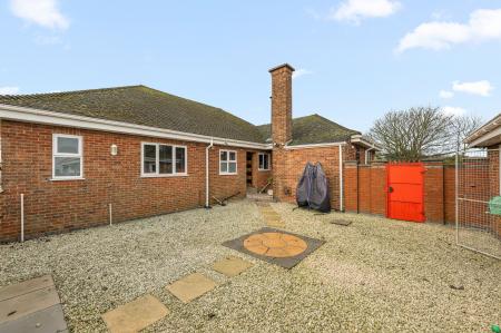 3 bedroom Detached bungalow for sale in Boston Road, Wainfleet St. Mary, PE24
