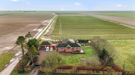 3 bedroom Detached bungalow for sale in Boston Road, Wainfleet St. Mary, PE24