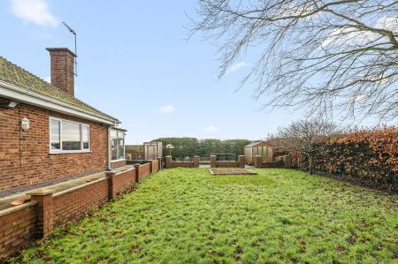 3 bedroom Detached bungalow for sale in Boston Road, Wainfleet St. Mary, PE24