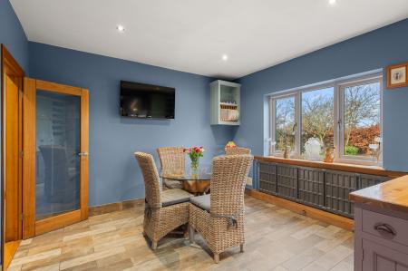 3 bedroom Detached bungalow for sale in Boston Road, Wainfleet St. Mary, PE24