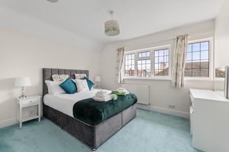 5 bedroom Detached house for sale in Norwood Road, Skegness, PE25
