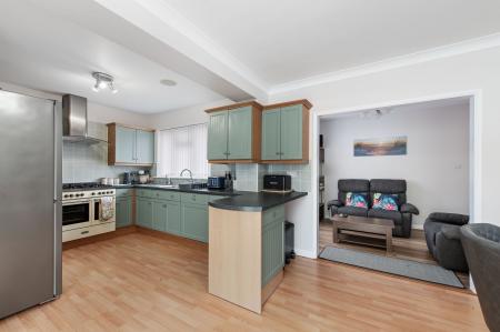5 bedroom Detached house for sale in Norwood Road, Skegness, PE25
