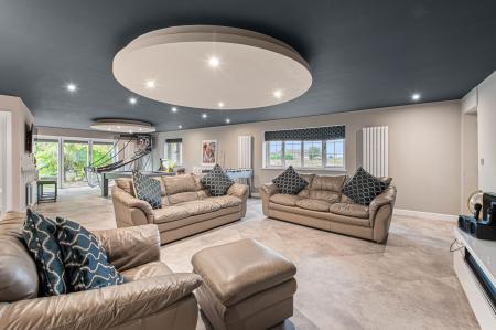 4 bedroom Detached house for sale in Beacon Way, Skegness, PE25