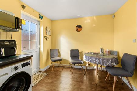 2 bedroom Terraced House for sale in Mulberry Way, Skegness, PE25