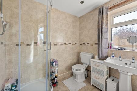 3 bedroom Detached bungalow for sale in St. Peters Close, Burgh Le Marsh, PE24