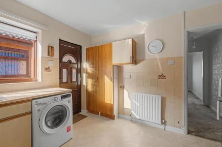 2 bedroom Detached bungalow for sale in Briar Way, Skegness, PE25