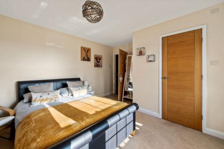 4 bedroom Detached house for sale in High Street, Burgh Le Marsh, PE24