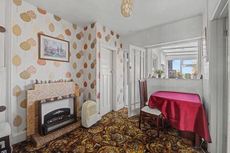 2 bedroom Semi-detached bungalow for sale in Croft Bank, Croft, PE24
