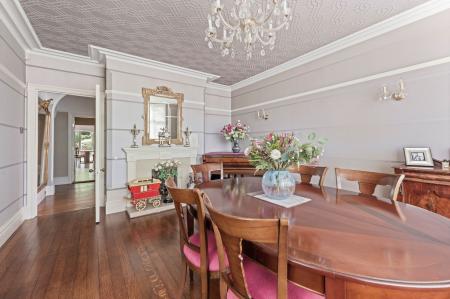 5 bedroom Detached house for sale in Sea Front Road, Skegness, PE25