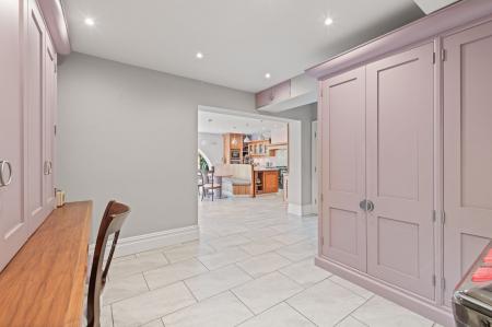 5 bedroom Detached house for sale in Sea Front Road, Skegness, PE25