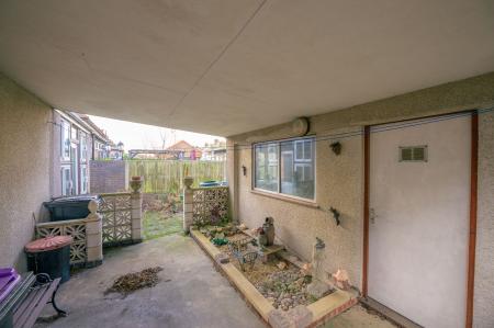 3 bedroom Semi-detached house for sale in Hoylake Drive, Skegness, PE25