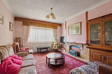 3 bedroom Semi-detached house for sale in Hoylake Drive, Skegness, PE25