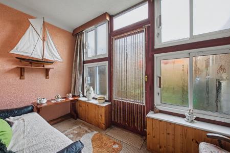 3 bedroom Semi-detached house for sale in Hoylake Drive, Skegness, PE25