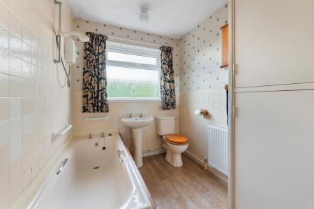 3 bedroom Detached bungalow for sale in Gayton Close, Skegness, PE25