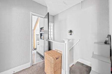 6 bedroom Detached house for sale in Glentworth Crescent, Skegness, PE25