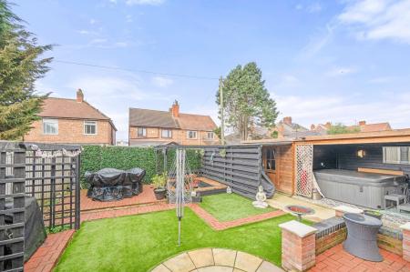 6 bedroom Detached house for sale in Glentworth Crescent, Skegness, PE25