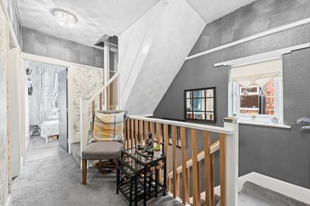 6 bedroom Detached house for sale in Glentworth Crescent, Skegness, PE25