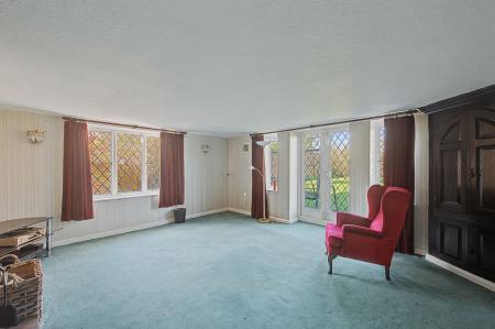 6 bedroom Detached house for sale in Station Road, Burgh Le Marsh, PE24