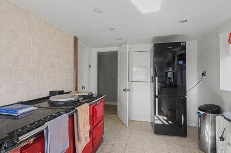 6 bedroom Detached house for sale in Station Road, Burgh Le Marsh, PE24