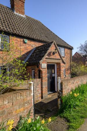 6 bedroom Detached house for sale in Station Road, Burgh Le Marsh, PE24